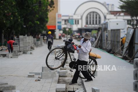 Revitalisasi Jalur Pedestrian Di Kawasan Kota Tua Jakarta Republika