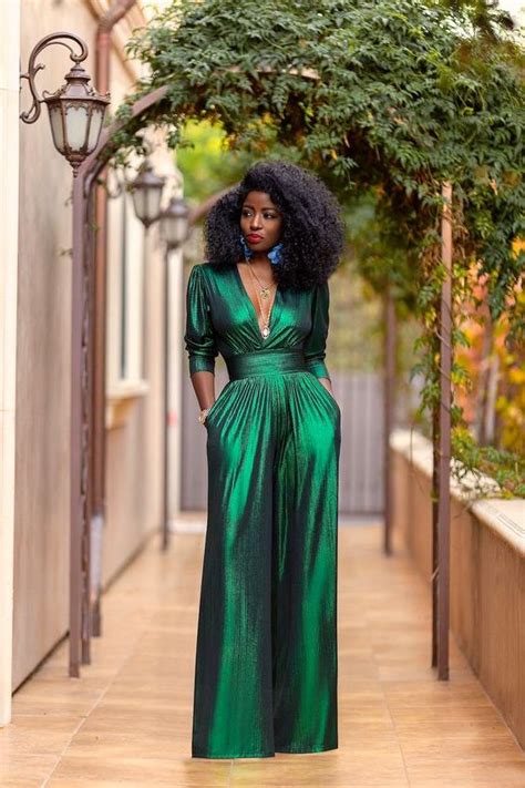 How To Wear Emerald Green Outfits Easy Style Guide Inspiration 2022 Fashion Canons