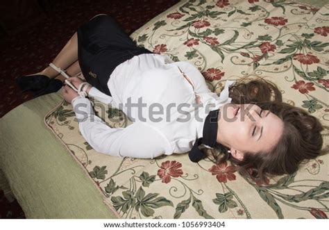 Crime Scene Hostage Woman Tied Hands Foto Stock Shutterstock