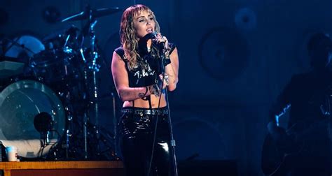 morrissey dissociates with capitol records as miley cyrus asks for