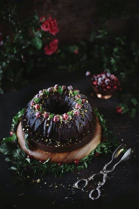 This boozy bundt cake is the perfect christmas cake alternative. Pin by L. Mutty on Patisserie | Chocolate bundt cake, Bundt cake, Christmas bundt cake