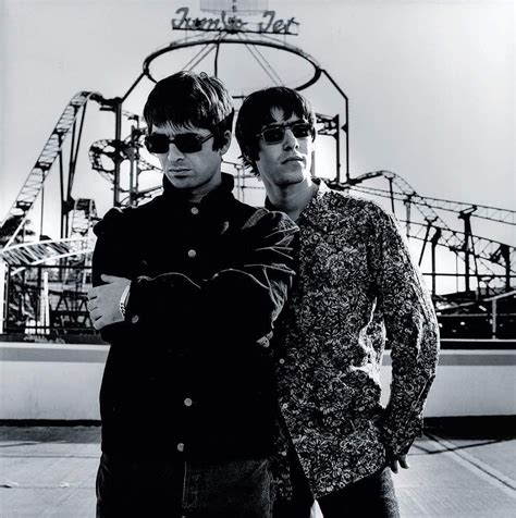 William john paul gallagher is an english singer and songwriter who rose to fame as the frontman of the british rock band, oasis. Pin on Gallagher brothers.