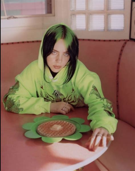 Pin By Emily😌 ️ On Billie Eating In 2020 Billie Eilish Billie Cover