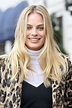 Margot Robbie - Profile Images — The Movie Database (TMDb)