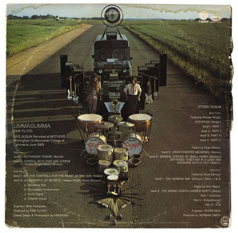 Lot Detail - Pink Floyd Signed ''Ummagumma'' Album -- Signed by All Four Members: Roger Waters 