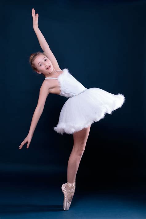 Hd Wallpaper Ballet Dancing Ballerina Child Teen Teenager