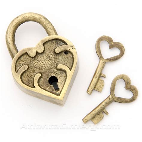 Heart Shaped Brass Lock With Keys Atlanta Cutlery