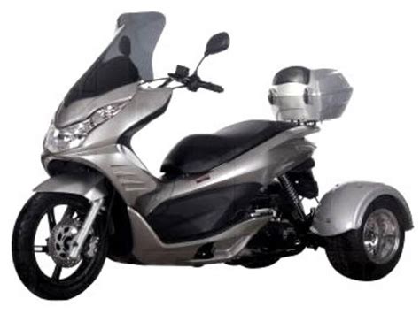 Shop our huge selection of mopeds. 2014 Ice Bearer 50cc Air Cooled 4 Stroke Q6 Trike Moped ...