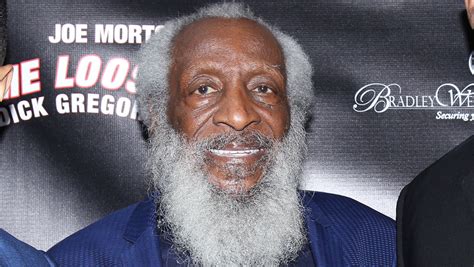Dick Gregory Dead Stand Up Comic And Civil Rights Activist Passes Away
