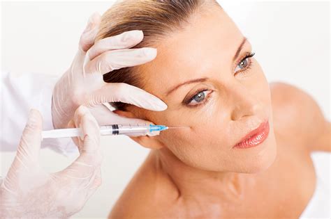 Guide To Becoming A Cosmetic Nurse