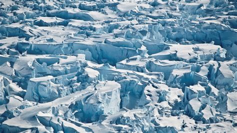 Antarcticas Pine Island Glacier Ice Shelf Breaking Up Faster
