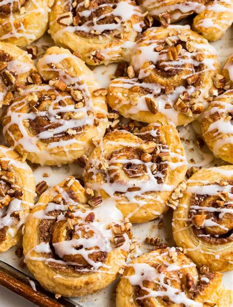 Puff Pastry Cinnamon Rolls Easy Cinnamon Roll Recipe