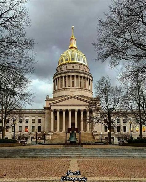 West Virginia State Capitol Charleston West Virginia Landmarks