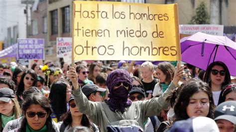 D A De La Mujer Miles De Mujeres Marcharon En El Mundo Para Repudiar