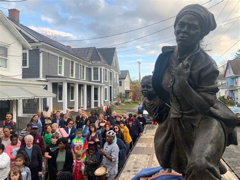 Harriet Tubman Statue Arrives In Kingston Daily Freeman