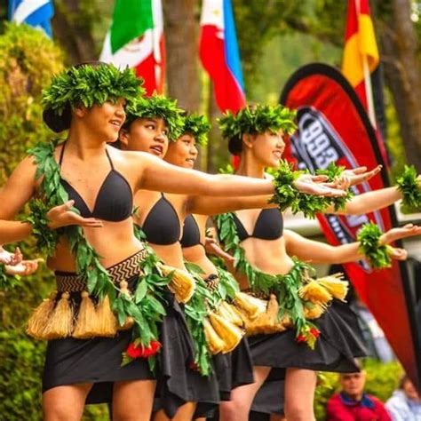 the south pacific dancers