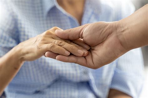 Dlaczego rehabilitacja w chorobie Parkinsona jest tak ważna NATURICA