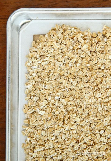 Preheat the oven to 350 degrees. Homemade Granola Bars For Back To School - Love From The Oven | Homemade granola bars, Granola ...