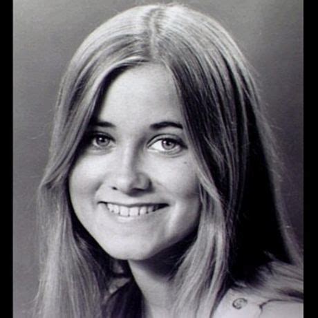 Maureen McCormick Played Eldest Daughter Marcia Brady On The Classic S TV Series The Brady