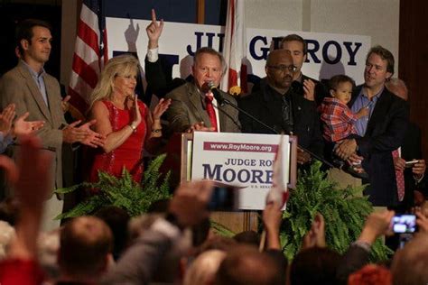 Roy Moore Wins Senate Gop Runoff In Alabama The New York Times