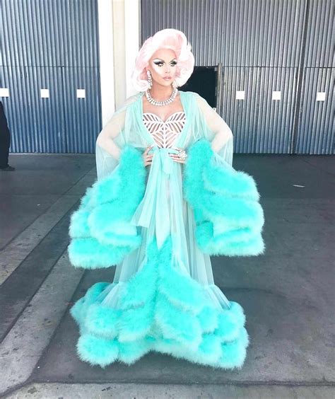 Drag Queens Dresses For Sale In Uk 19 Used Drag Queens Dresses