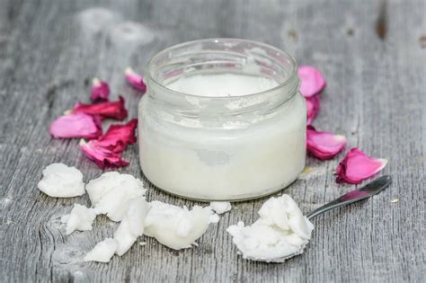 Homemade Natural Deodorant Tips From The Experts