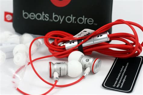 Beats by dr dre, or beats electronics as it is now known, is an electronics manufacturer of audio products. Beats by Dr. Dre urBeats In-Ear Headphones - White (OEM ...