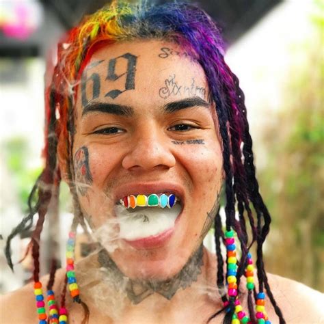 Heres What You Need To Know About Controversial Brooklyn Rapper 6ix9ine And His Breakout Hit