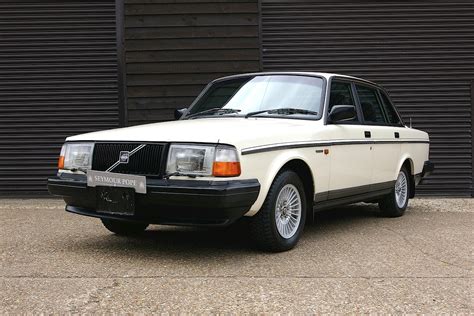 Used 1990 Volvo 240 Gl Limited Automatic Saloon For Sale U74