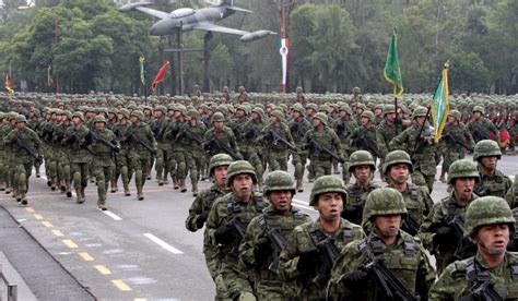 El #ejército se encarga de la repartición. EPN inaugura el Monumento Magno Conmemorativo del ...