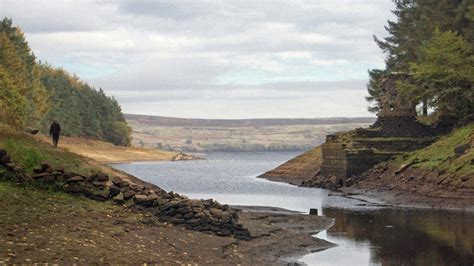 The Best Reservoir Walks In Yorkshire Leeds List