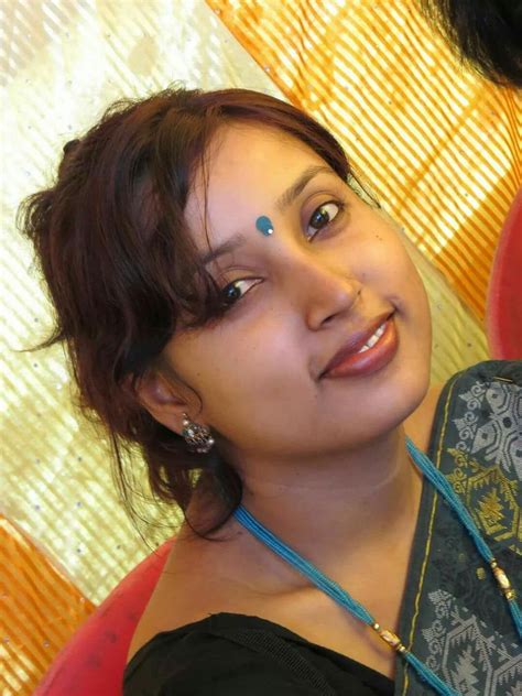 House Wife Indian Natural Beauty Desi Beauty India Beauty