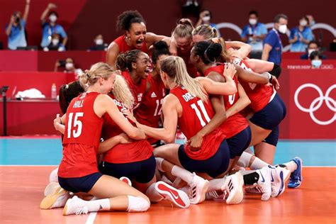 Olympics U S Womens Volleyball Beats Brazil For First Ever Gold