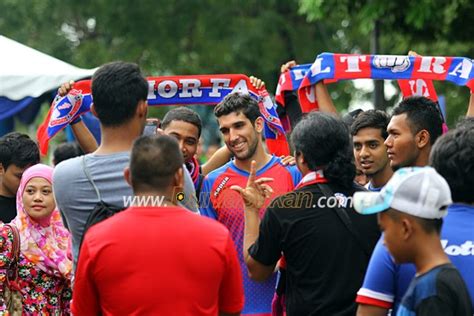 Kelab kini berada dalam liga super malaysia, iaitu liga tahap pertama dalam liga malaysia. Macam Macam Ada: Pemain Johor Darul Takzim FC