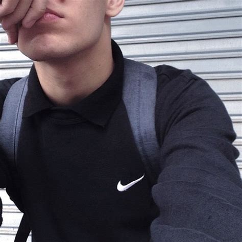 Boy Fashion Grunge Guy Nike Pale Style Teen Tumblr Image