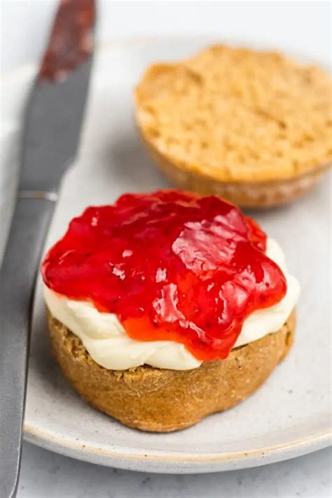 Delicious Treacle Scones Recipe Scottish Scran