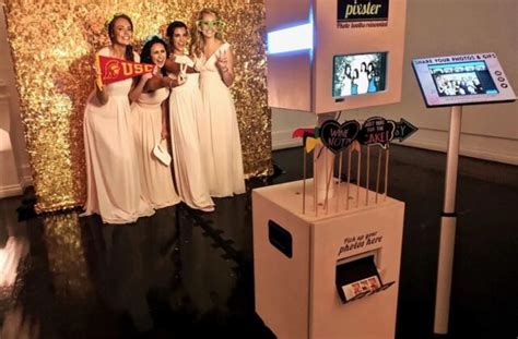 7 Creative Photo Booth Ideas For Your Party Edm Chicago