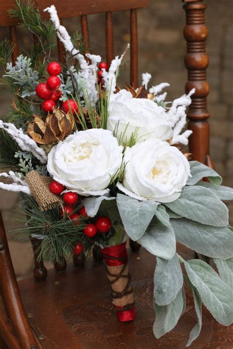 Unconventional Winter Wedding Bouquets Weddingbells Christmas