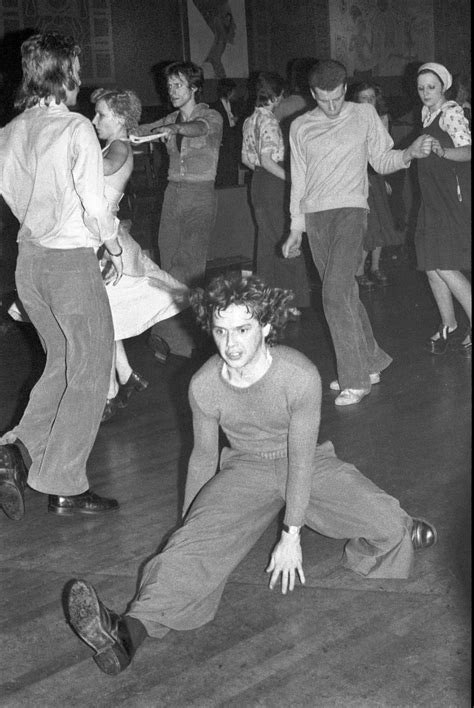 Amazing Pictures Of Northern Soul Dancing From 1970s Derby Derbyshire Live Northern Soul