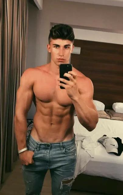shirtless male muscular muscle jock hunk beefcake guy selfie room photo 4x6 g642 eur 3 68