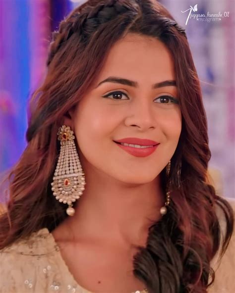Cute Jigyasa Singh In 2021 Most Beautiful Indian Actress Beautiful Girl Photo Cute Romantic