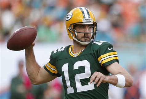Aaron rodgers holds out through part of training camp, returns, and all is right in the world. Aaron Rodgers: I wanted to join Illini; they passed ...