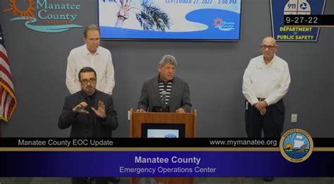 Manatee County Officials Urge Residents To Evacuate As Some Defy Orders Wusf Public Media