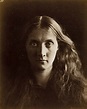 Julia Margaret Cameron | Victorian era, portrait photography, celebrity ...