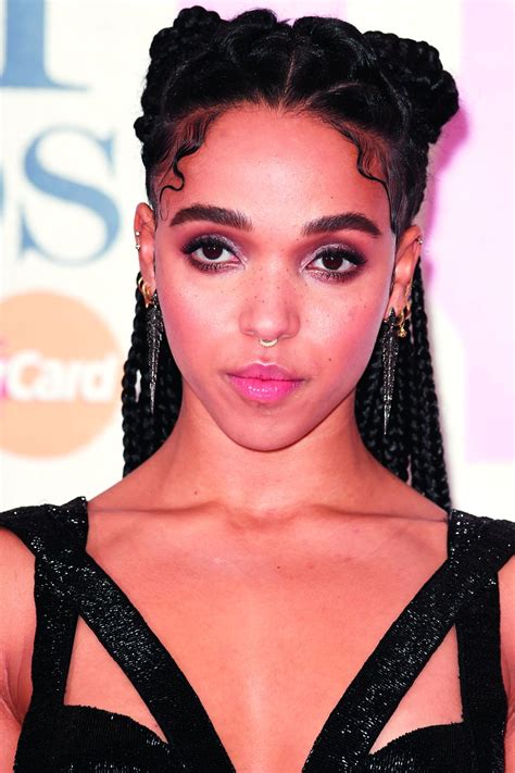 7 Reasons Why Fka Twigs Is Our New Beauty Inspiration Marie Claire Uk