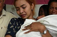 thai girl killed stumbling speaks horror father mother live devastated loss left been her has across afp dailynews credit