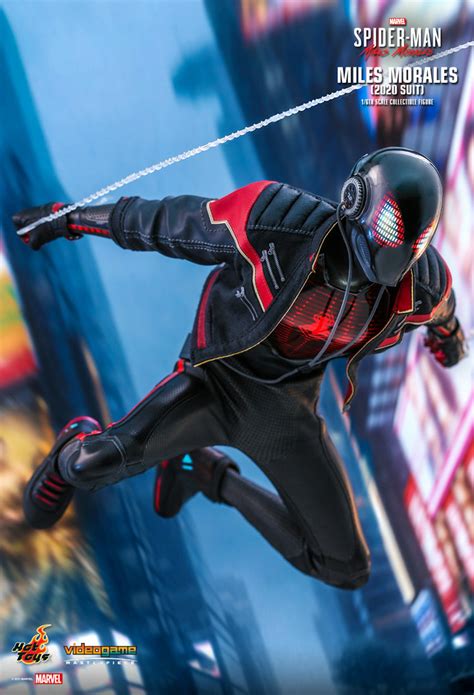 Hot Toys Marvels Spider Man Miles Morales 2020 Suit
