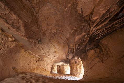 Cave Lakes Canyon Utah Around Guides