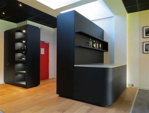 You can connect flash drives, hdd, keyboards and wireless remotes. Vip box Deponti - Vermeulen Interieurbouw