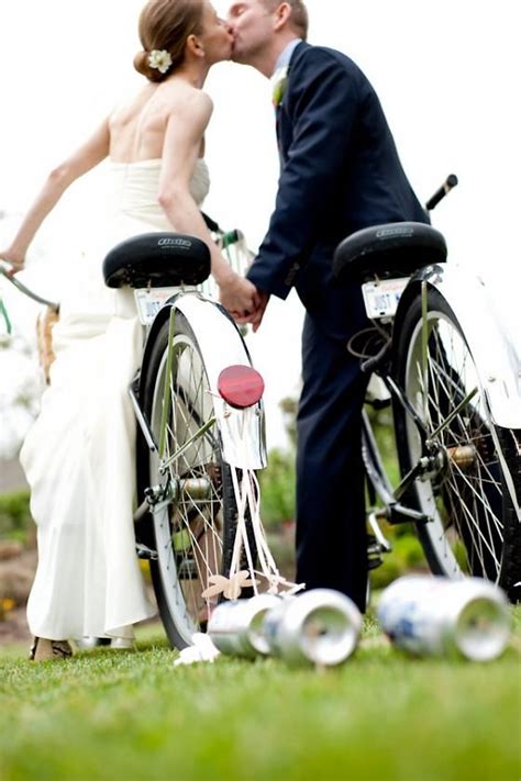 A Bike Themed Wedding In Calistoga 7x7 Bicycle Wedding Wedding